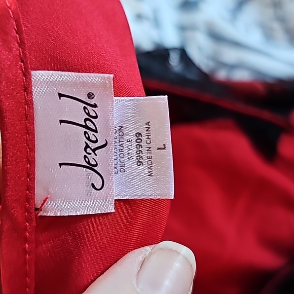 STUNNING JEZEBEL RED BLACK LACE CHEMISE - Picture 4 of 6